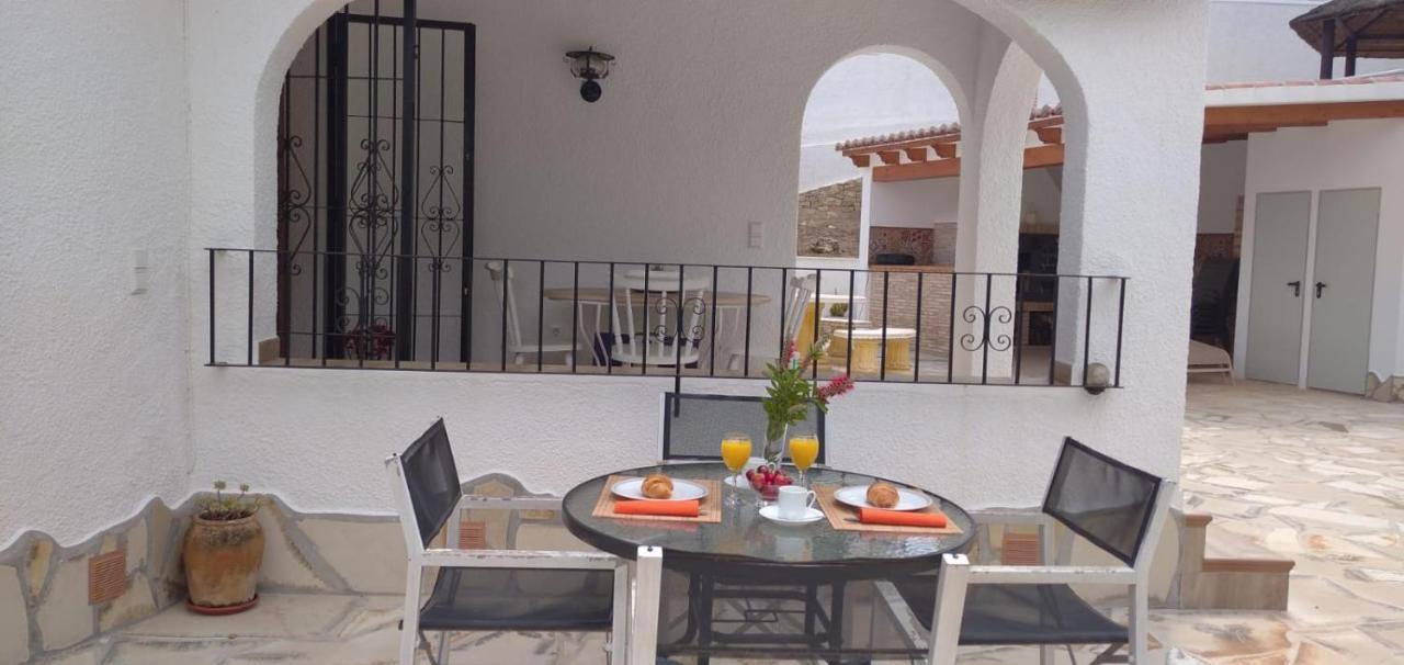 Villa Alhambra - Dale A Tu Familia Las Vacaciones Y El Descanso Que Se Merecen Calp Dış mekan fotoğraf
